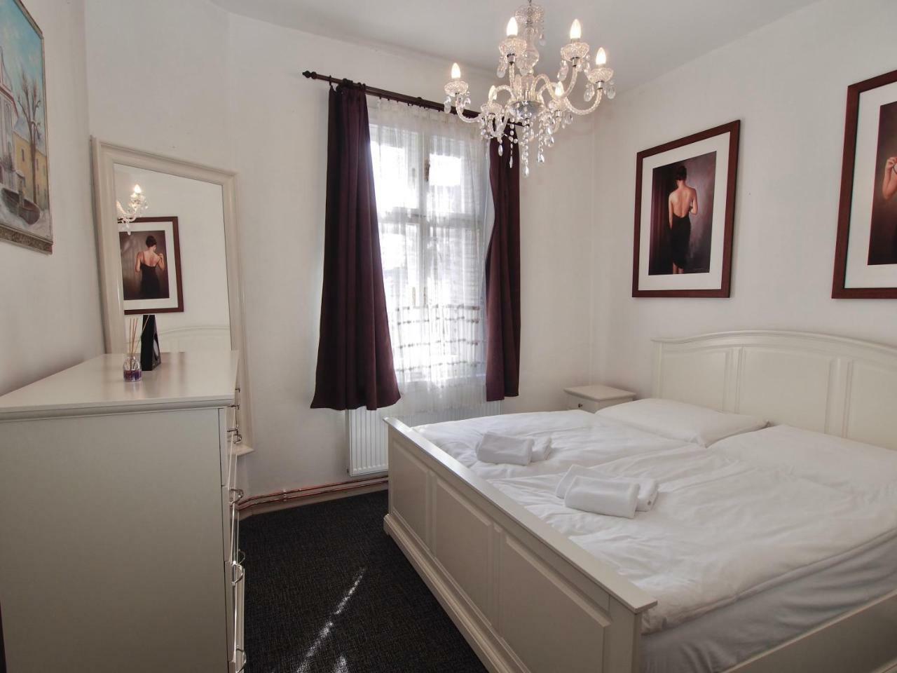 Apartmány Tábor Esterno foto